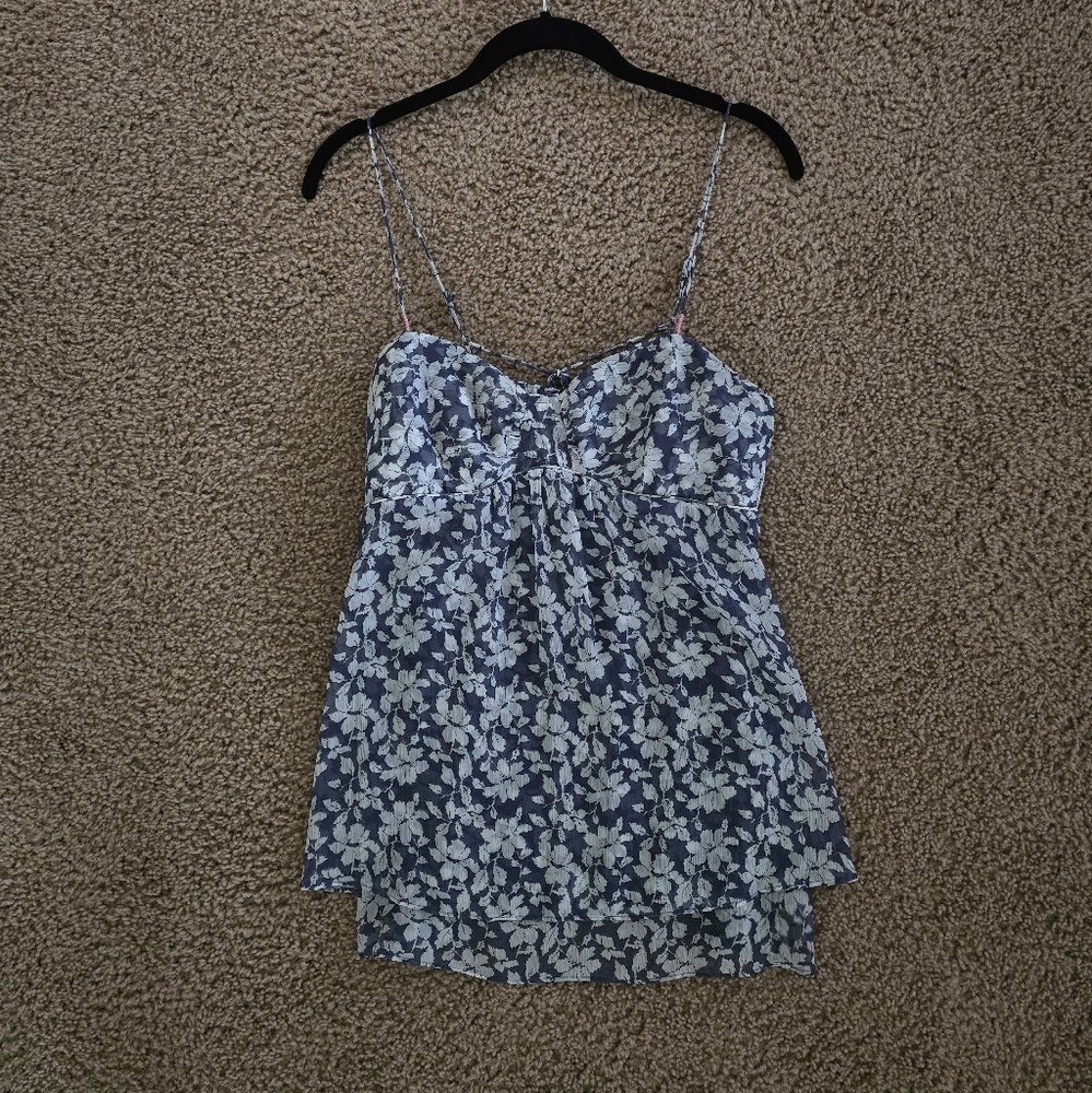 AE Flowy Top